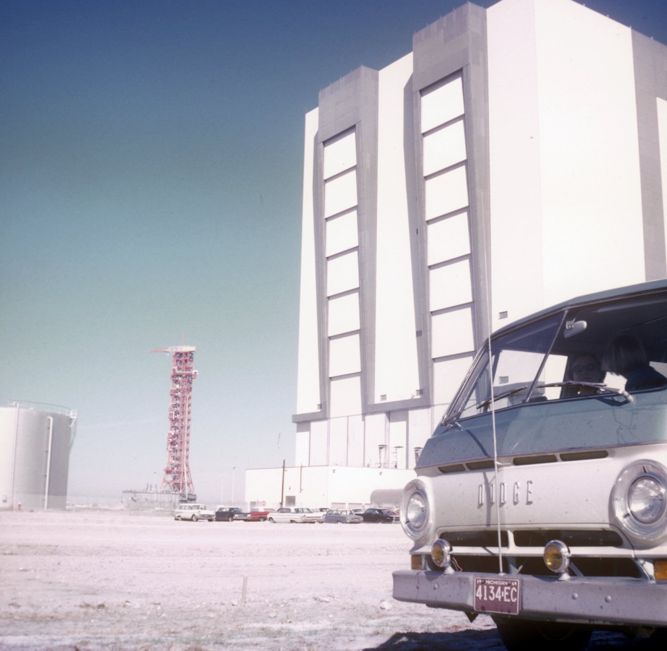 226 VAB and LVT-1 pulled in after Apoll 8 Dec 1968-s